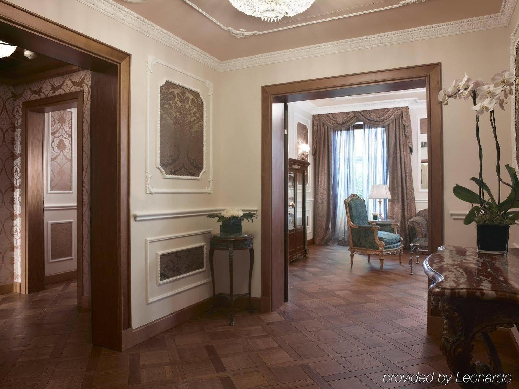 Baglioni Hotel Carlton - The Leading Hotels Of The World Милано Стая снимка