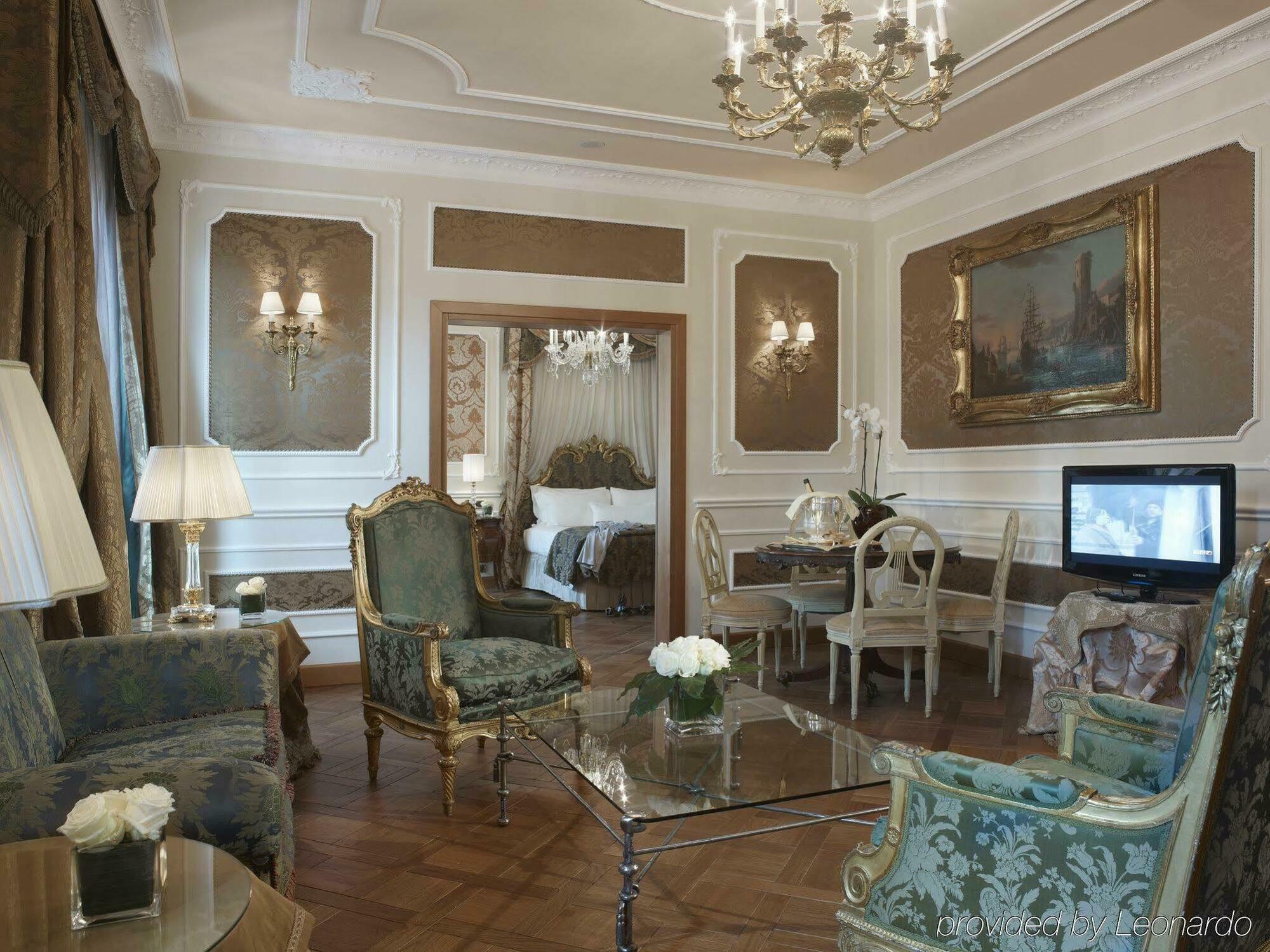 Baglioni Hotel Carlton - The Leading Hotels Of The World Милано Стая снимка