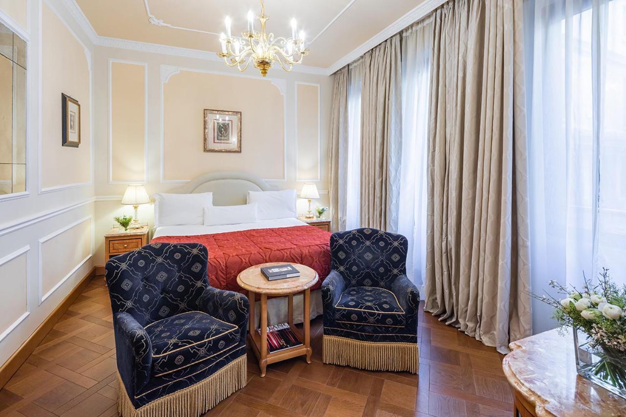 Baglioni Hotel Carlton - The Leading Hotels Of The World Милано Екстериор снимка